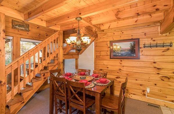 Smokey Max Cabin Pigeon Forge Kültér fotó